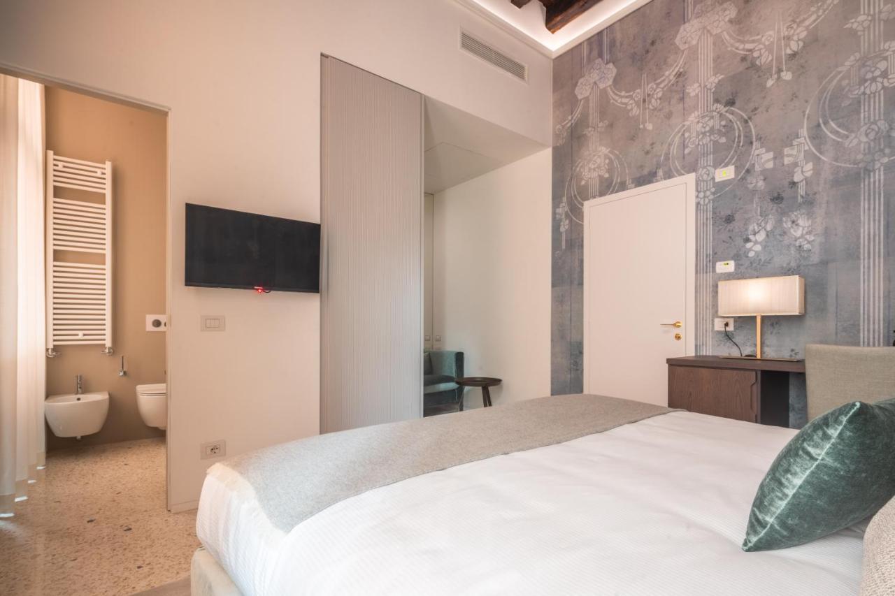 Ninfea Luxury Suites Venice Exterior photo